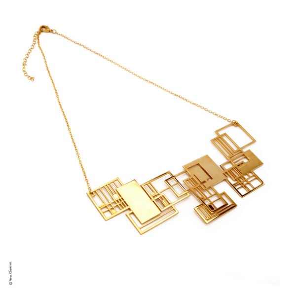 Collier Unity
